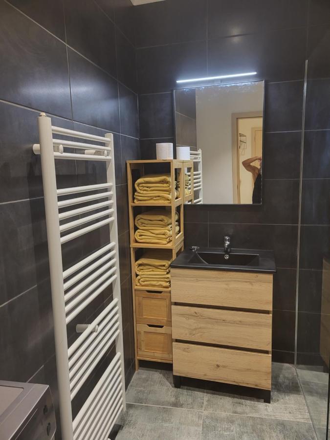 Duplex Neuf 2 Chambres Huy Exterior foto